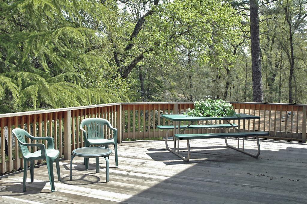All Seasons Groveland Inn Extérieur photo