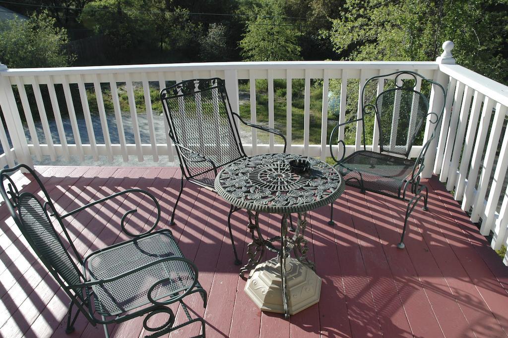 All Seasons Groveland Inn Extérieur photo