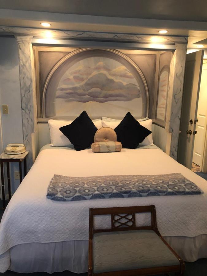 All Seasons Groveland Inn Extérieur photo